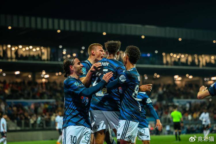 宝威网页版 -德罗巴在切尔西比赛中惊艳表现今晨曼城备战法国杯，梅西在巴黎圣日耳曼比赛中刷新纪录直接炸裂的简单介绍